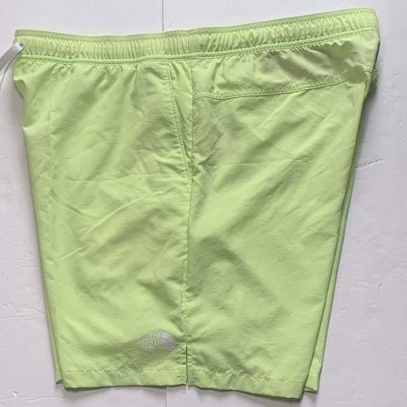 The North Face Men’s Active Shorts Size 2XL NWT - Picture 6 of 9